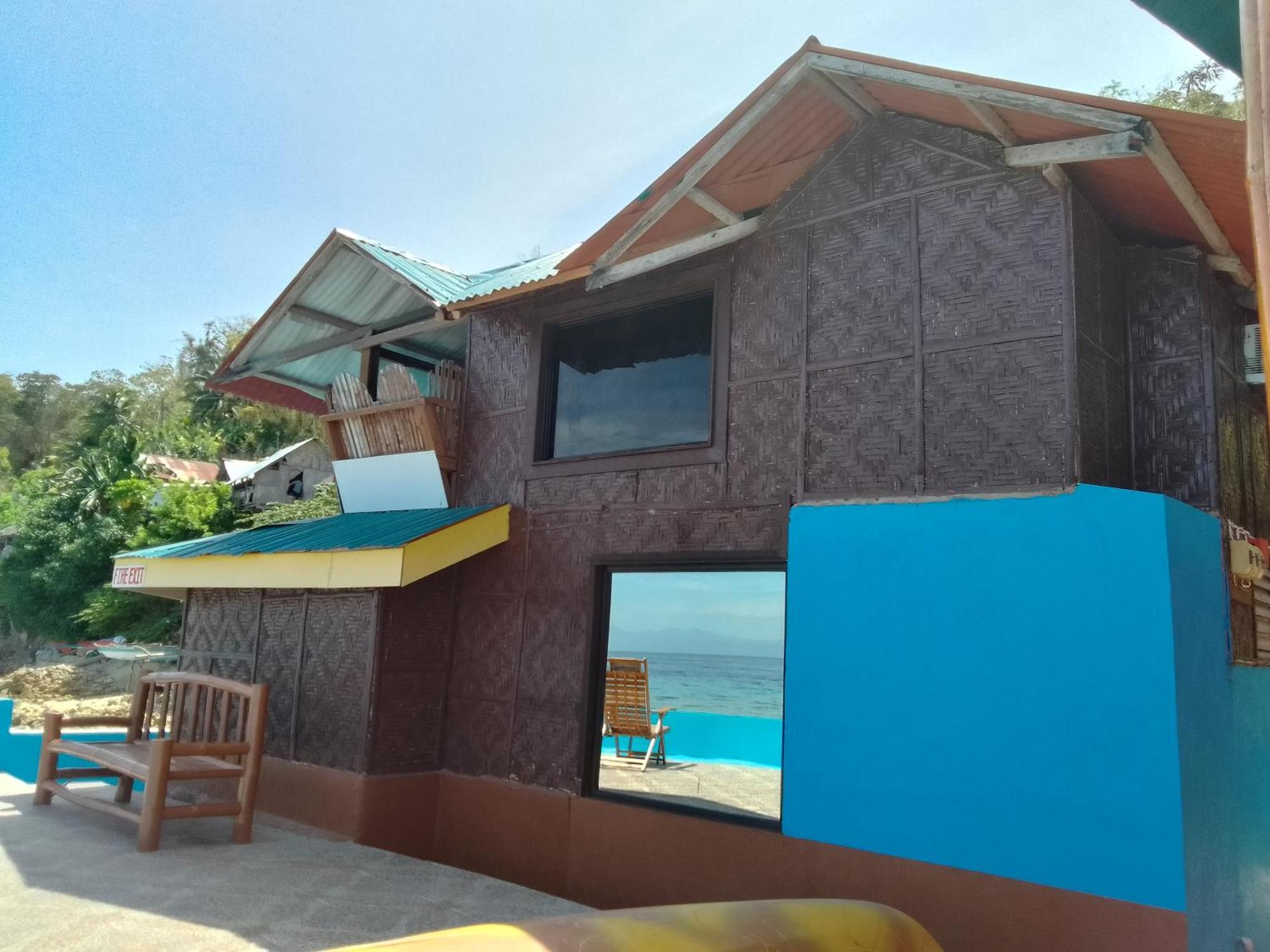 Mlk Bamboo Beachhouse Alegria  Exterior photo